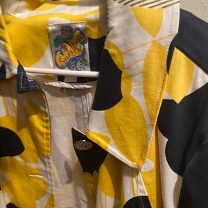 Woman’s button up jacket/blazer